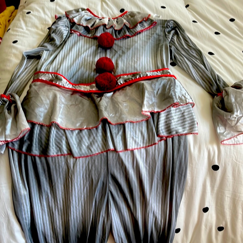 Clown costume